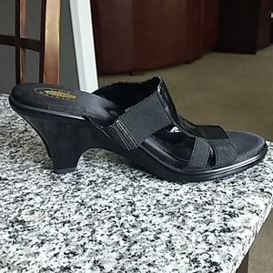 NEW THE ORIGINAL DR SCHOLLS